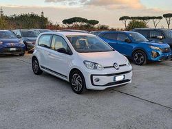 Bianco Usata 2019 VW up! Due volumi | 9300 € (Buon prezzo)