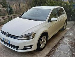 Usata 2016 VW Golf Executive Tre volumi | 14.000 €