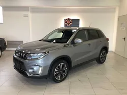 Grigio Usata 2022 Suzuki Vitara SUV | 21.500 € (Buon prezzo)