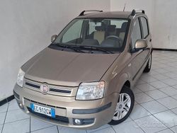 Marrone Usata 2010 Fiat Panda Emotion Due volumi | 5500 € (Buon prezzo)