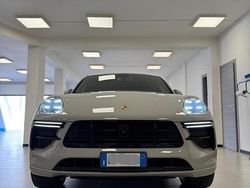 Bianco Usata 2020 Porsche Macan Turbo SUV | 69.999 € (Molto cara)