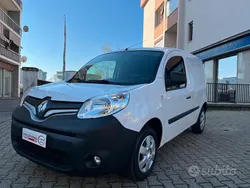 Bianco Usata 2018 Renault Kangoo Monovolume | 9900 € (Cara)