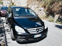 Nero Usata 2008 Mercedes B200 Monovolume | 900 € (Ottimo prezzo)