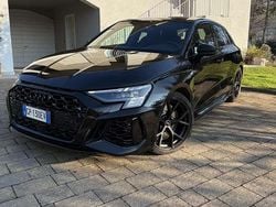 Usata 2023 Audi RS3 Sport Tre volumi | 51.900 € (Ottimo prezzo)