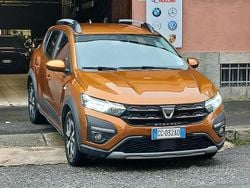 Arancione Usata 2021 Dacia Sandero Comfort Tre volumi | 10.990 € (Buon prezzo)