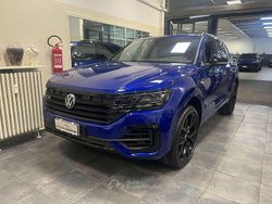 Blu/azzurro Usata 2021 VW Touareg R SUV | 52.000 € (Buon prezzo)