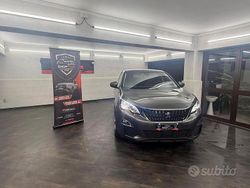 Verde Usata 2019 Peugeot 3008 Business-Line SUV | 15.999 € (Buon prezzo)