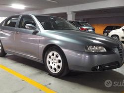Grigio Usata 2005 Alfa Romeo 166 Tre volumi | 2700 € (Molto cara)