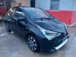 Nero Usata 2019 Toyota Aygo X-play Due volumi | 11.700 € (Buon prezzo)