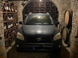 Grigio Usata 2006 Toyota RAV4 SUV | 3900 € (Ottimo prezzo)