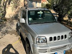 Grigio Usata 2006 Suzuki Jimny SUV | 10.500 € (Buon prezzo)