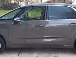 Grigio Usata 2019 Citroën C4 SpaceTourer Business Class Monovolume | 11.999 € (Ottimo prezzo)
