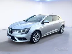 Argento(met.) Usata 2016 Renault Mégane III Bose Edition Tre volumi | 10.950 € (Ottimo prezzo)