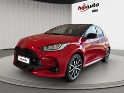 Emotional red & black Nuova 2025 Toyota Yaris Hybrid Sport | 27.100 € (Buon prezzo)