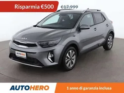 Grigio Usata 2024 Kia Stonic Style SUV | 17.499 € (Buon prezzo)