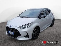 Bianco Usata 2021 Toyota Yaris Hybrid Style Due volumi | 17.900 € (Buon prezzo)