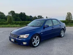 Blu Usata 1999 Lexus IS200 Tre volumi | 4500 €