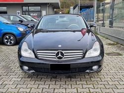 Nero Usata 2008 Mercedes CLS320 Chrome Tre volumi | 9500 € (Cara)
