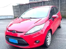 Rosso Usata 2011 Ford Fiesta Titanium Due volumi | 3800 € (Ottimo prezzo)