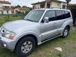 Argento Usata 2003 Mitsubishi Pajero SUV | 11.000 € (Cara)