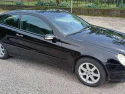 Nero Usata 2001 Mercedes C180 Coupé | 2800 € (Buon prezzo)