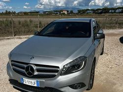Usata 2014 Mercedes A180 Executive Tre volumi | 9500 € (Ottimo prezzo)