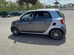 Grigio Usata 2017 Smart ForFour Brabus Tre volumi | 18.500 € (Buon prezzo)