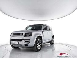 Grigio Usata 2023 Land Rover Defender SE SUV | 60.400 € (Buon prezzo)