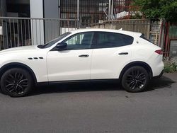 Bianco Usata 2018 Maserati Levante SUV | 29.500 € (Super prezzo)