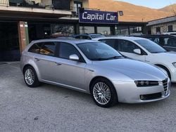 Argento Usata 2009 Alfa Romeo 159 Distinctive Station wagon | 1990 € (Ottimo prezzo)