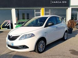 Bianco Usata 2017 Lancia Ypsilon Gold Due volumi | 7700 € (Buon prezzo)