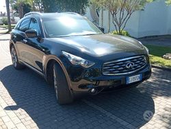 Nero Usata 2011 Infiniti Fx30 SUV | 13.000 € (Buon prezzo)