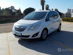 Bianco Usata 2011 Opel Meriva Monovolume | 3950 € (Ottimo prezzo)