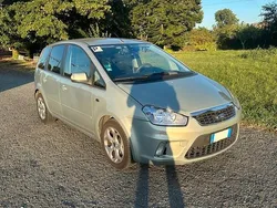 Usata 2009 Ford C-MAX Monovolume | 800 €