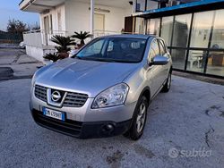 Grigio Usata 2008 Nissan Qashqai SUV | 3600 € (Buon prezzo)
