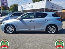 Blu/azzurro Usata 2011 Lexus CT200h Luxury Line Tre volumi | 7890 € (Buon prezzo)