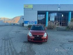 Rosso Usata 2008 Suzuki Swift GL Tre volumi | 4500 € (Buon prezzo)