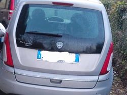 Usata 2009 Lancia Musa Monovolume | 1800 €