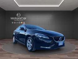 Nero Usata 2017 Volvo V40 Momentum Station wagon | 6500 € (Buon prezzo)
