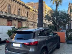 Grigio Usata 2020 Mercedes GLA200 SUV | 26.500 € (Ottimo prezzo)