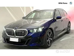 Tanzanite blue metallizzato Usata 2024 BMW i5 Comfort Edition Tre volumi | 54.390 € (Ottimo prezzo)