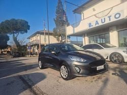 Grigio Usata 2019 Ford Fiesta Business Edition Tre volumi | 9990 € (Buon prezzo)