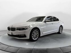Mineral white / metallizzato Usata 2019 BMW 530e Comfort Edition Tre volumi | 27.400 € (Buon prezzo)