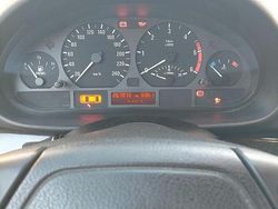 Grigio Usata 2000 BMW 320 Efficient Dynamics Station wagon | 2500 € (Cara)