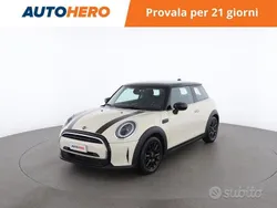 Beige Usata 2022 Mini Cooper Classic Due volumi | 23.799 € (Buon prezzo)