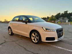 Bianco Usata 2015 Audi A1 Admired Tre volumi | 13.500 € (Buon prezzo)