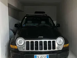 Usata 2007 Jeep Cherokee Limited SUV | 7000 € (Buon prezzo)