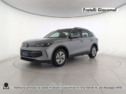 Dolomite silver metallizzato Usata 2024 VW Tiguan Life SUV | 33.900 € (Buon prezzo)