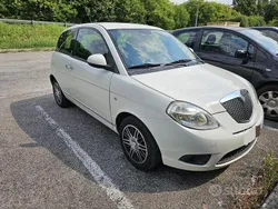 Usata 2011 Lancia Ypsilon Due volumi | 4950 € (Buon prezzo)