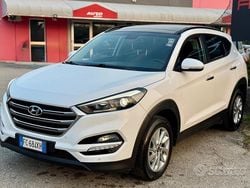 Bianco Usata 2016 Hyundai Tucson Xpossible SUV | 11.990 € (Cara)